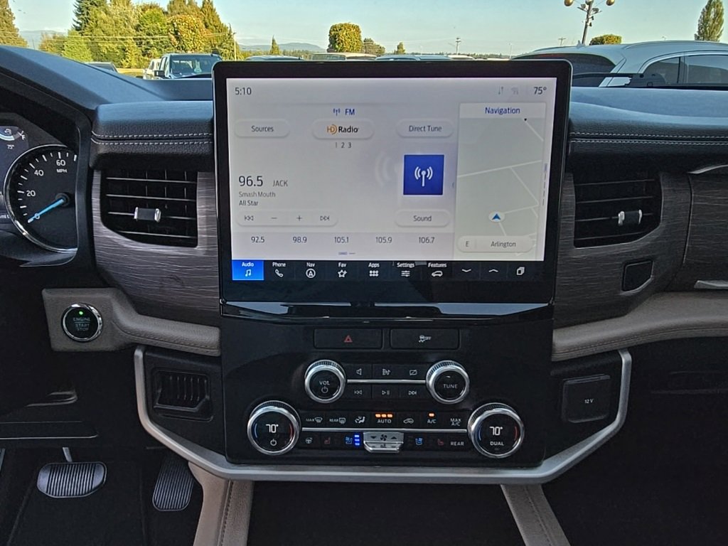 Used 2023 Ford Expedition Limited image 14