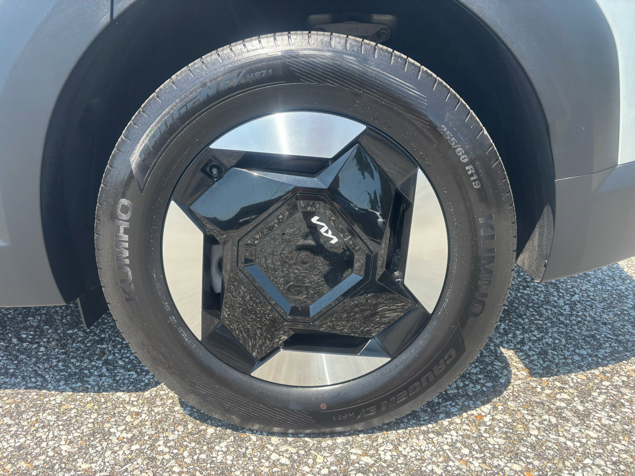 Used 2024 Kia EV9 Light Long Range image 29