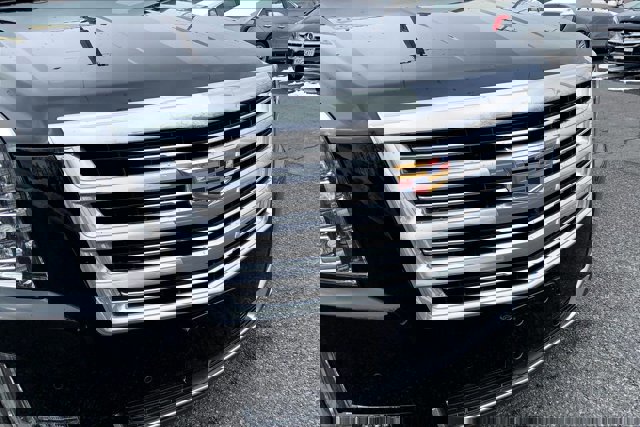 Used 2016 Cadillac Escalade Platinum image 29