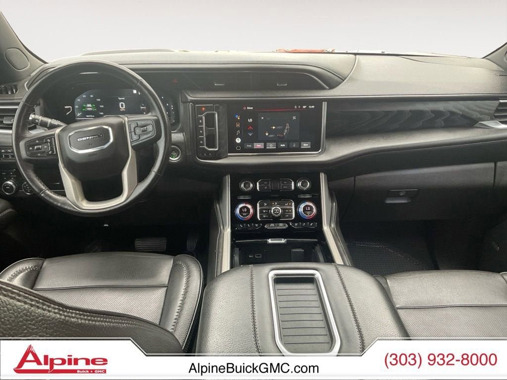 Used 2022 GMC Yukon Denali AWD/4WD image 10