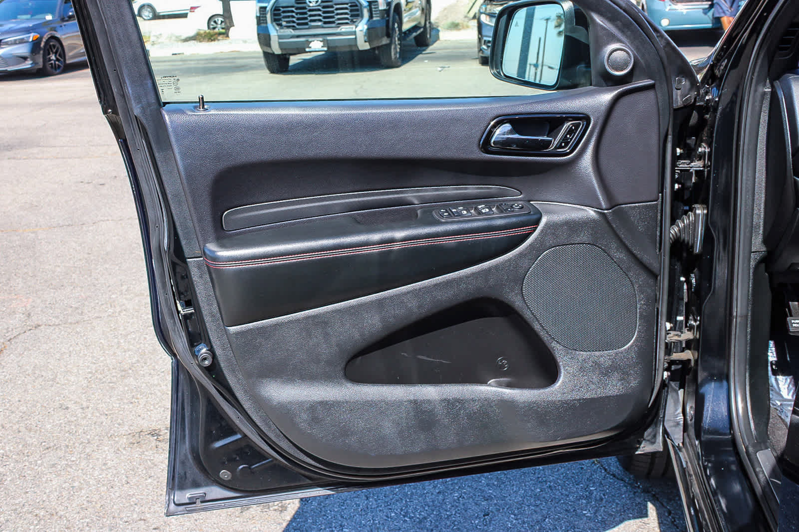 Used 2025 Dodge Durango GT AWD/4WD image 22