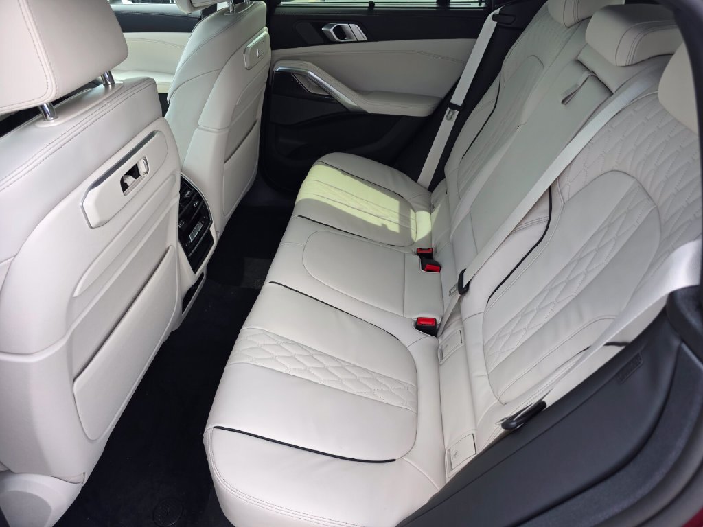 New 2027 BMW X6 M60i AWD/4WD image 11