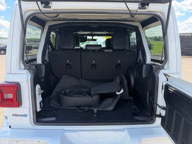 Certified 2023 Jeep Wrangler Unlimited Sahara AWD/4WD image 9
