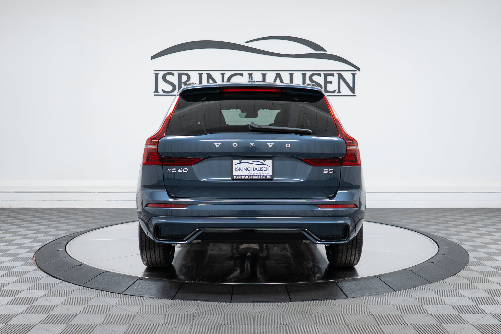 New 2027 Volvo XC60 B5 Core AWD/4WD image 6