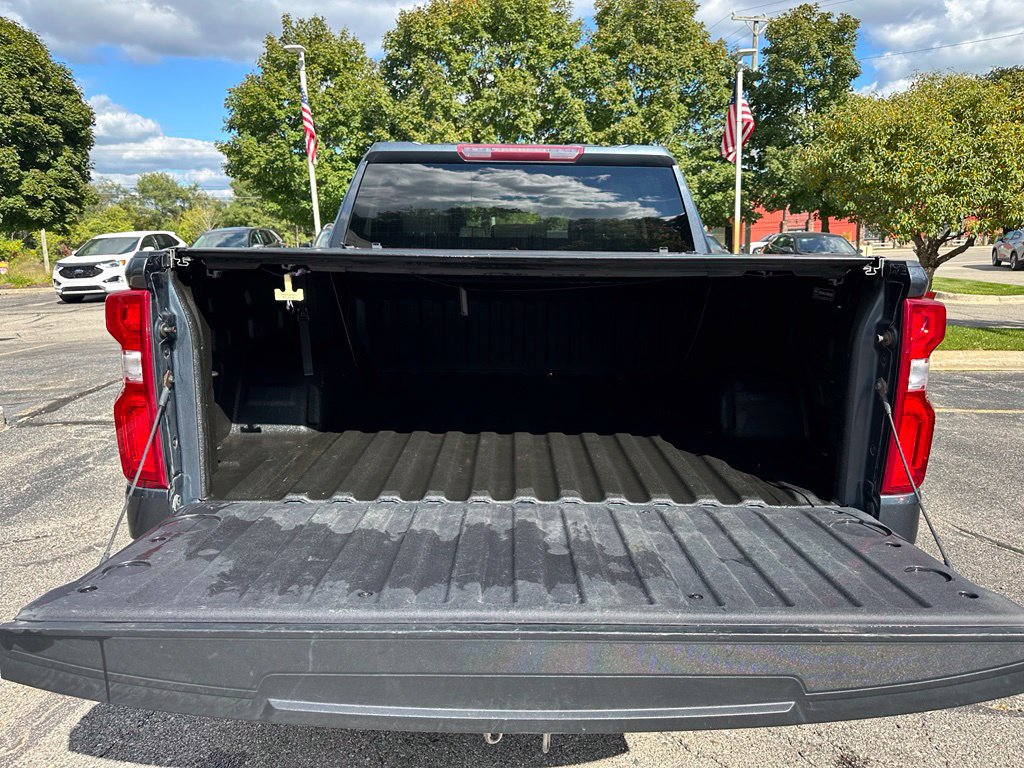 Used 2022 Chevrolet Silverado 1500 RST AWD/4WD image 29