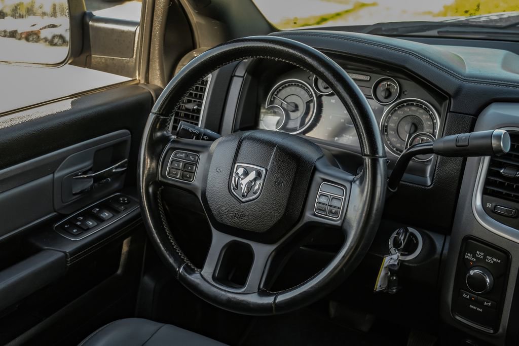 Used 2018 RAM 2500 Power Wagon image 13