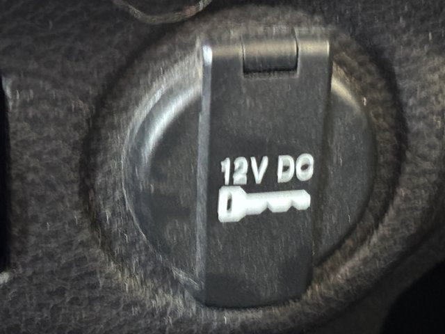 Used 2017 Jeep Wrangler Unlimited Rubicon w/ Cold Weather Group AWD/4WD image 7