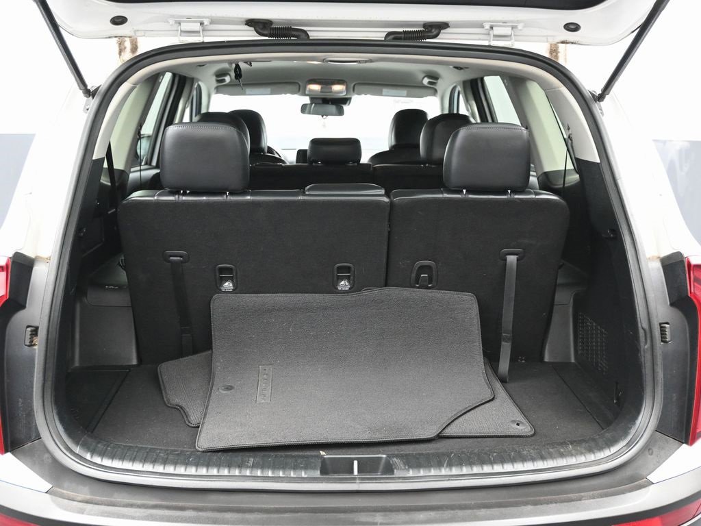 Used 2022 Kia Telluride LX image 13