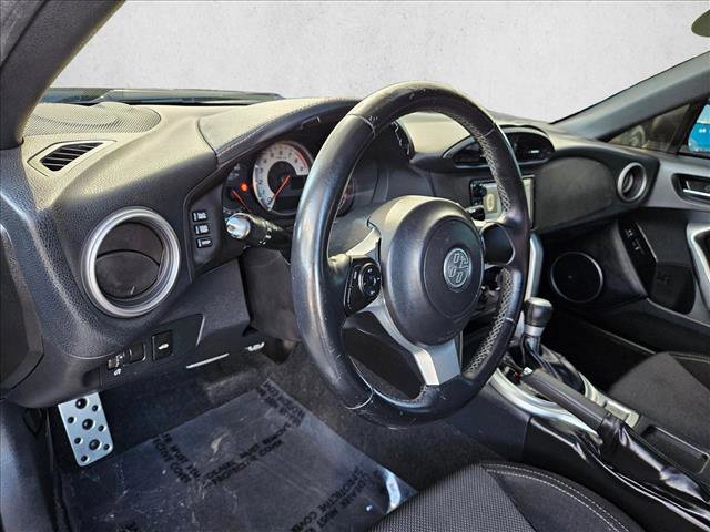 Used 2017 Toyota 86 image 10