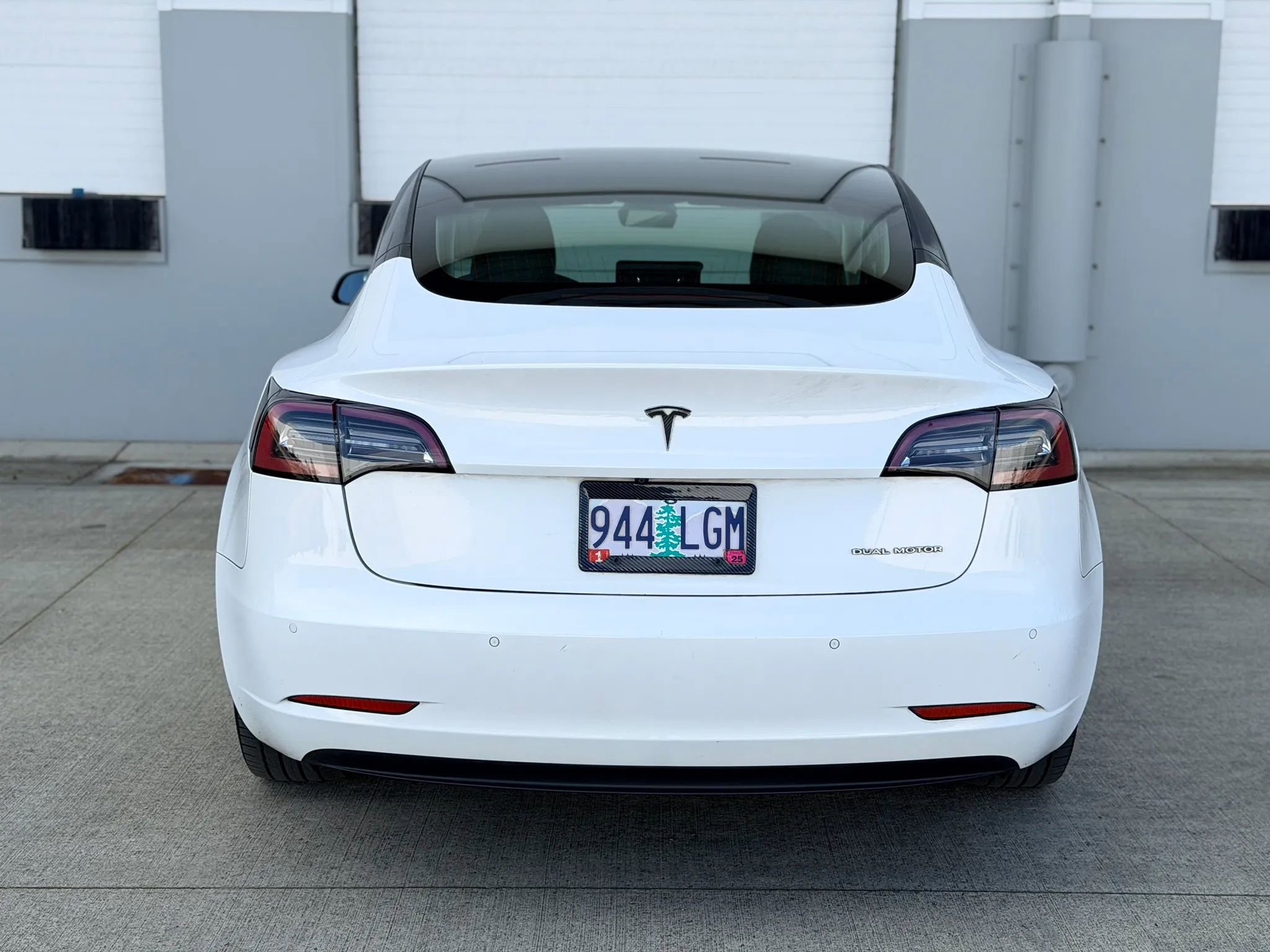 Used 2018 Tesla Model 3 Long Range image 4