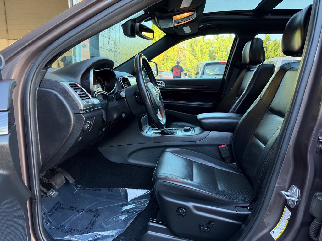 Used 2019 Jeep Grand Cherokee Limited w/ Luxury Group II AWD/4WD image 10
