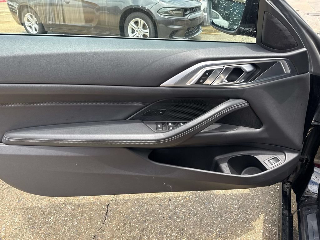 Used 2024 BMW 430i Convertible RWD image 18