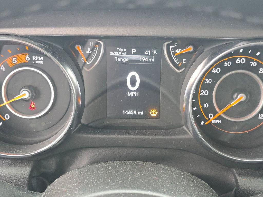 Used 2023 Jeep Wrangler Sport S image 27