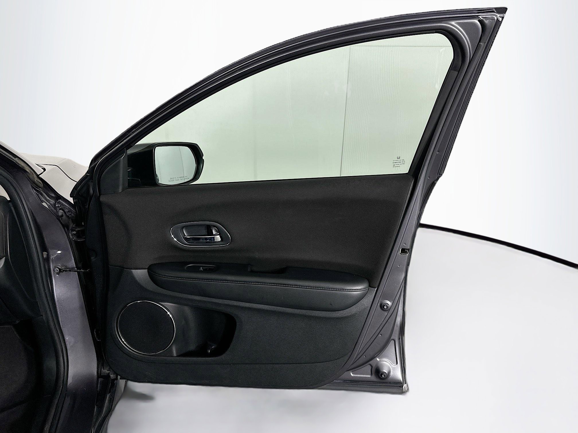 Used 2018 Honda HR-V EX image 31