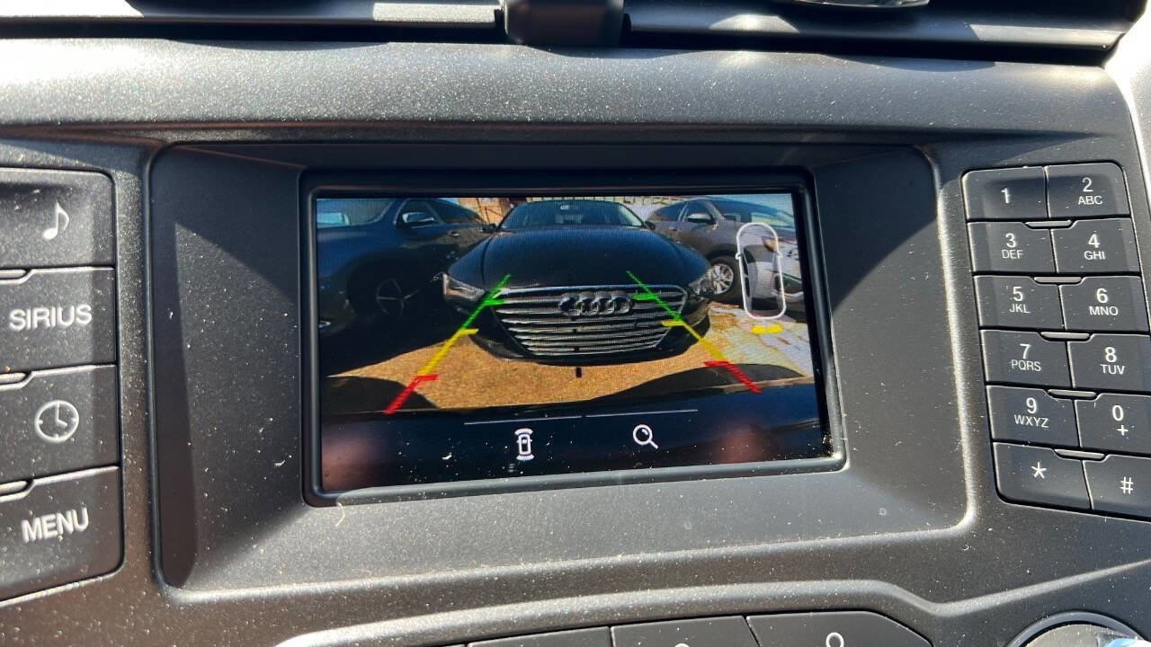 Used 2017 Ford Fusion SE image 15