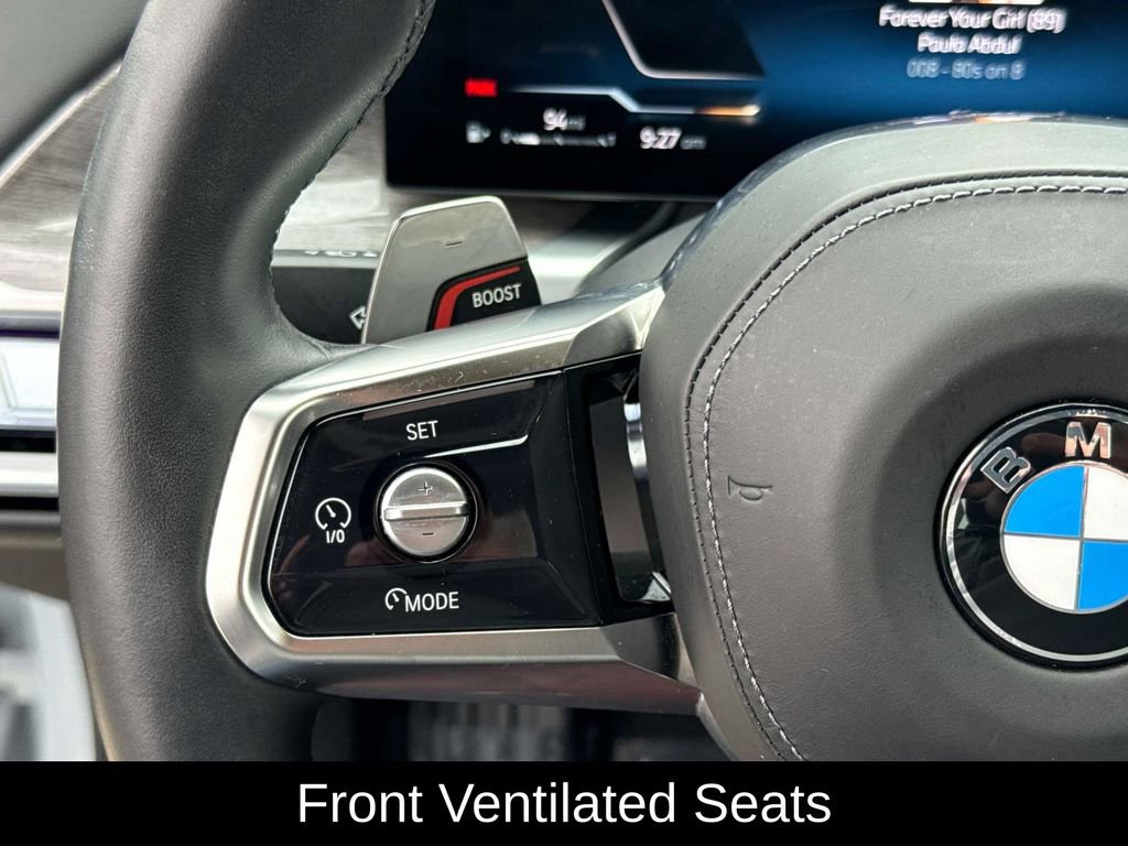 Used 2025 BMW 760i xDrive w/ Executive Package image 25