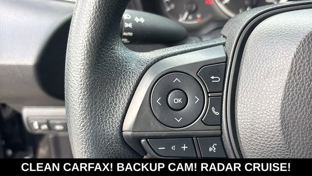Used 2022 Toyota Corolla LE FWD image 14