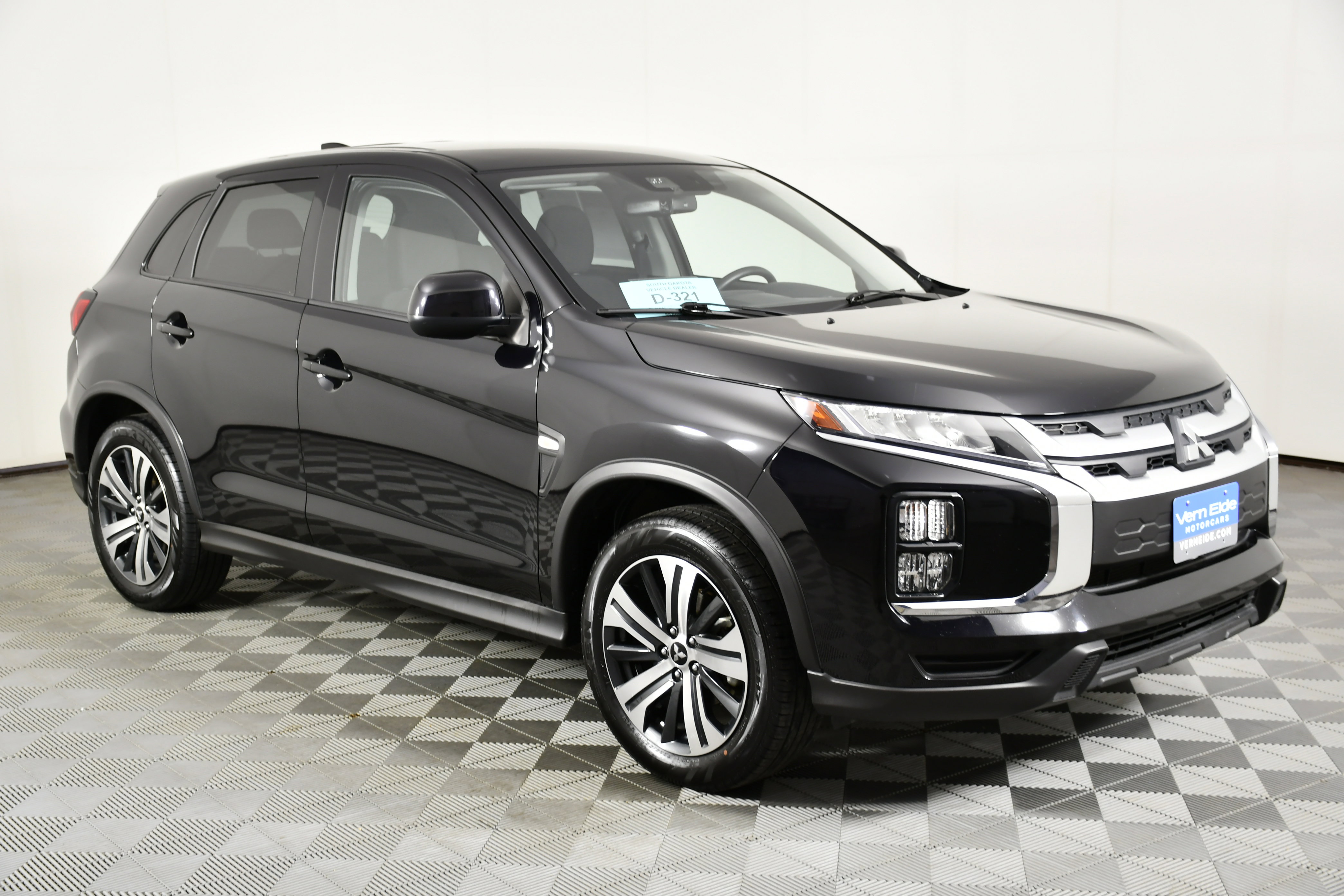 Used 2025 Mitsubishi Outlander Sport ES AWD/4WD image 4