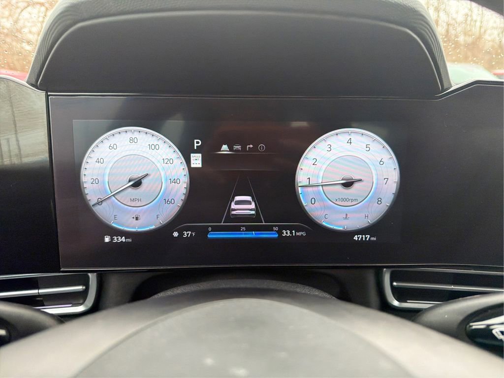 Certified 2025 Hyundai Elantra SEL image 18