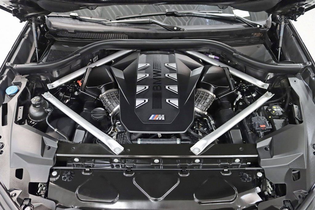 Used 2024 BMW X5 M60i image 46