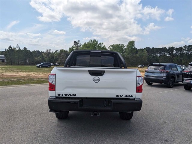 New 2024 Nissan Titan SV w/ SV Bronze Edition Package image 4