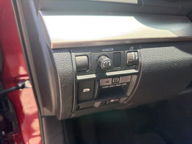 Used 2013 Subaru Outback 2.5i Premium AWD/4WD image 8