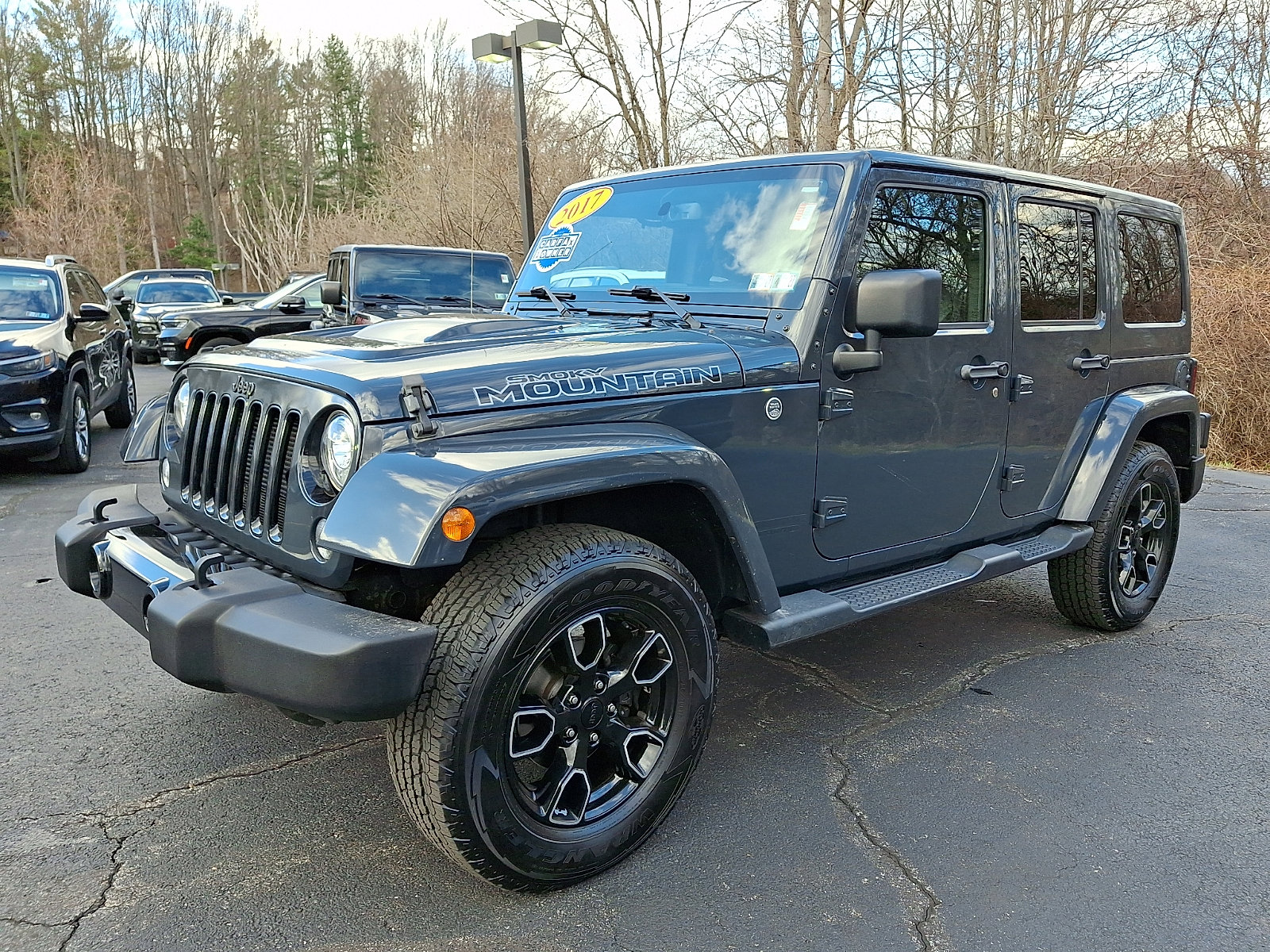 Certified 2017 Jeep Wrangler Unlimited Sahara image 3