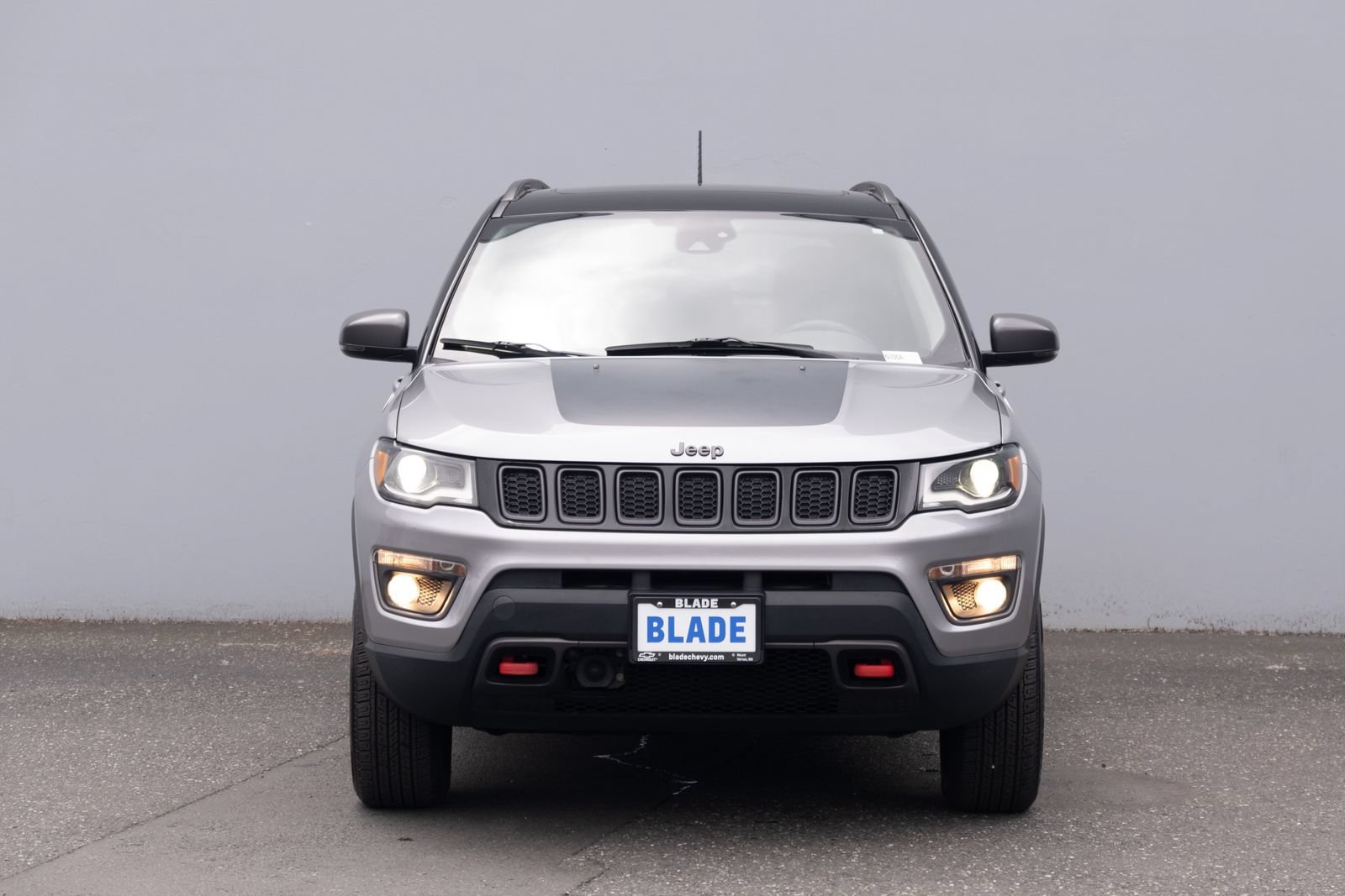 Used 2017 Jeep Compass Trailhawk w/ Leather Interior Group AWD/4WD image 21