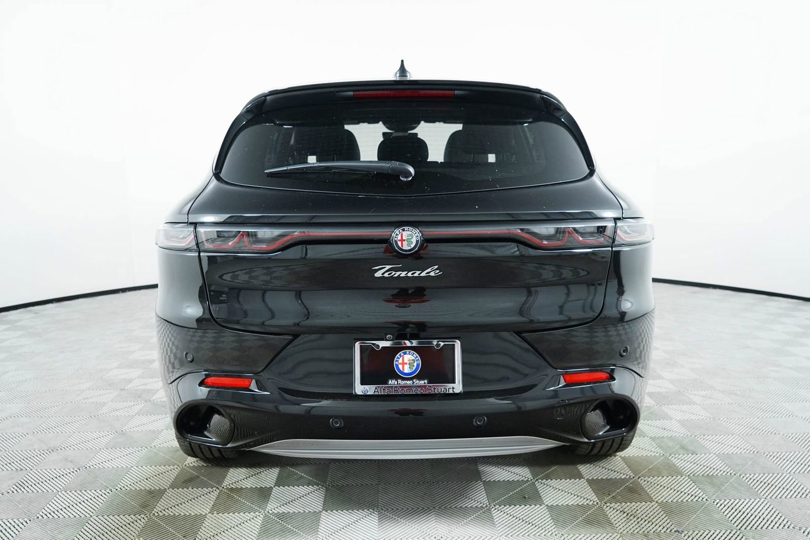 New 2024 Alfa Romeo Tonale Ti w/ Active Assist Package image 8