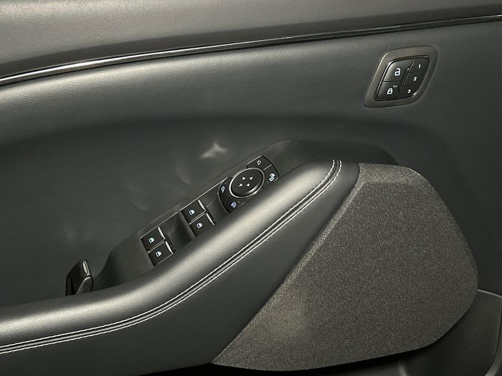 Used 2022 Ford Mustang Mach-E California Route 1 image 19