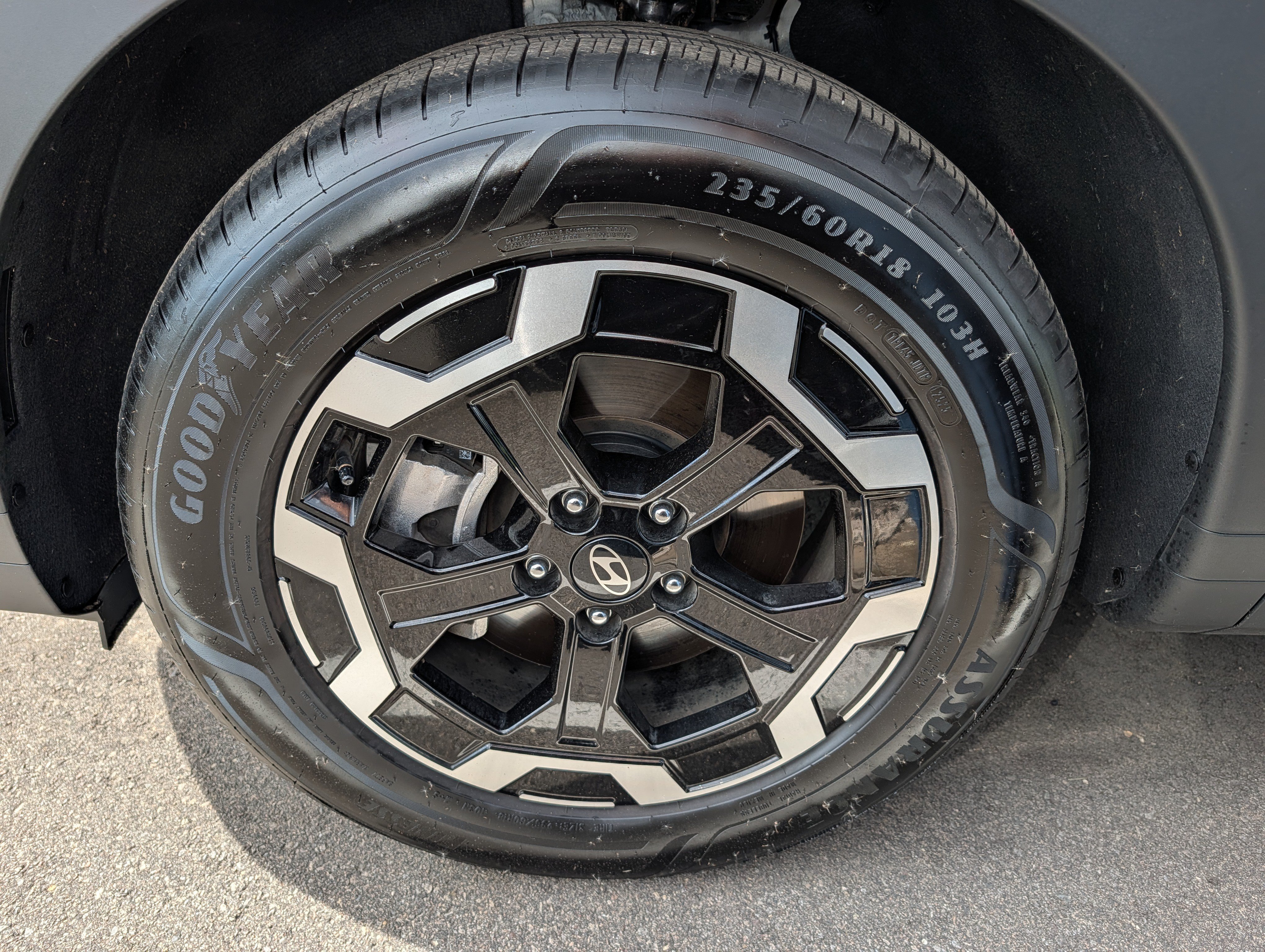 Certified 2026 Hyundai Santa Fe SE AWD/4WD image 15