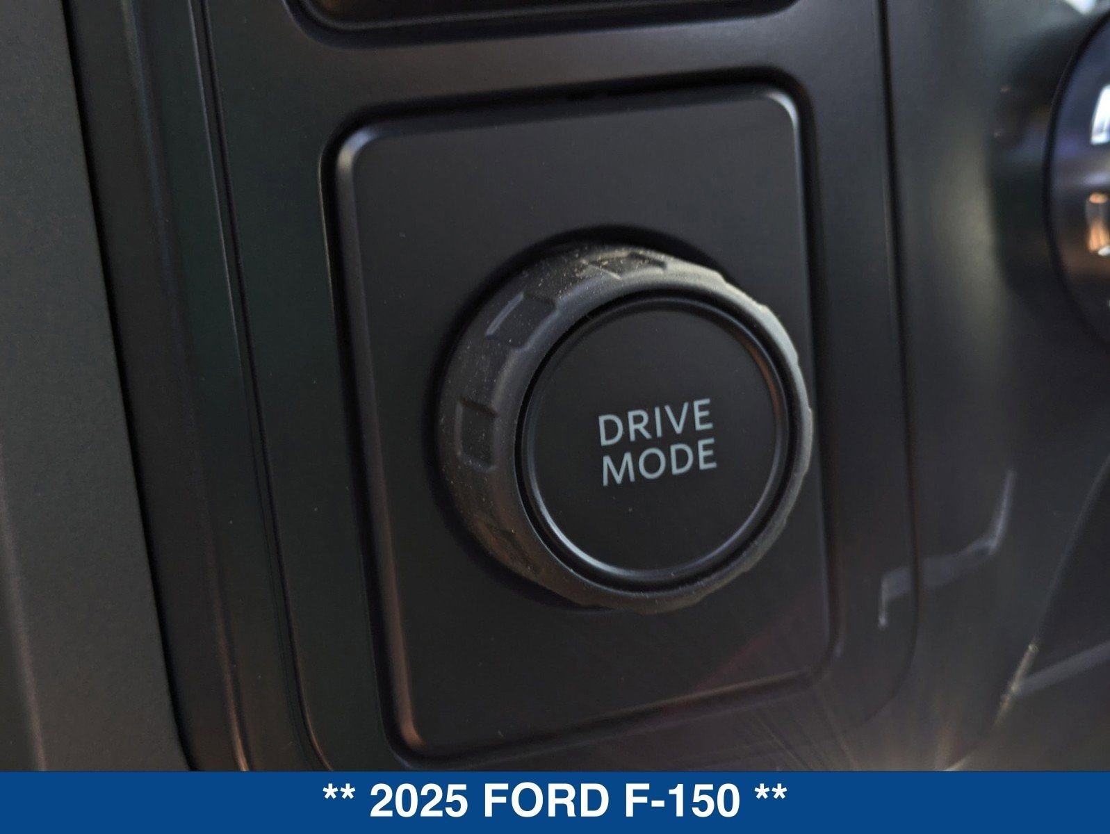 New 2025 Ford F150 XLT w/ Equipment Group 302A MID image 34