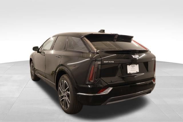 New 2026 Cadillac Optiq Sport 2 w/ LPO, Floor Liner Package RWD image 4