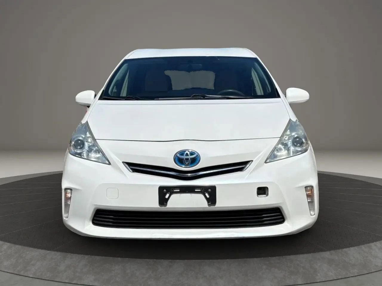 Used 2012 Toyota Prius V Three FWD image 2