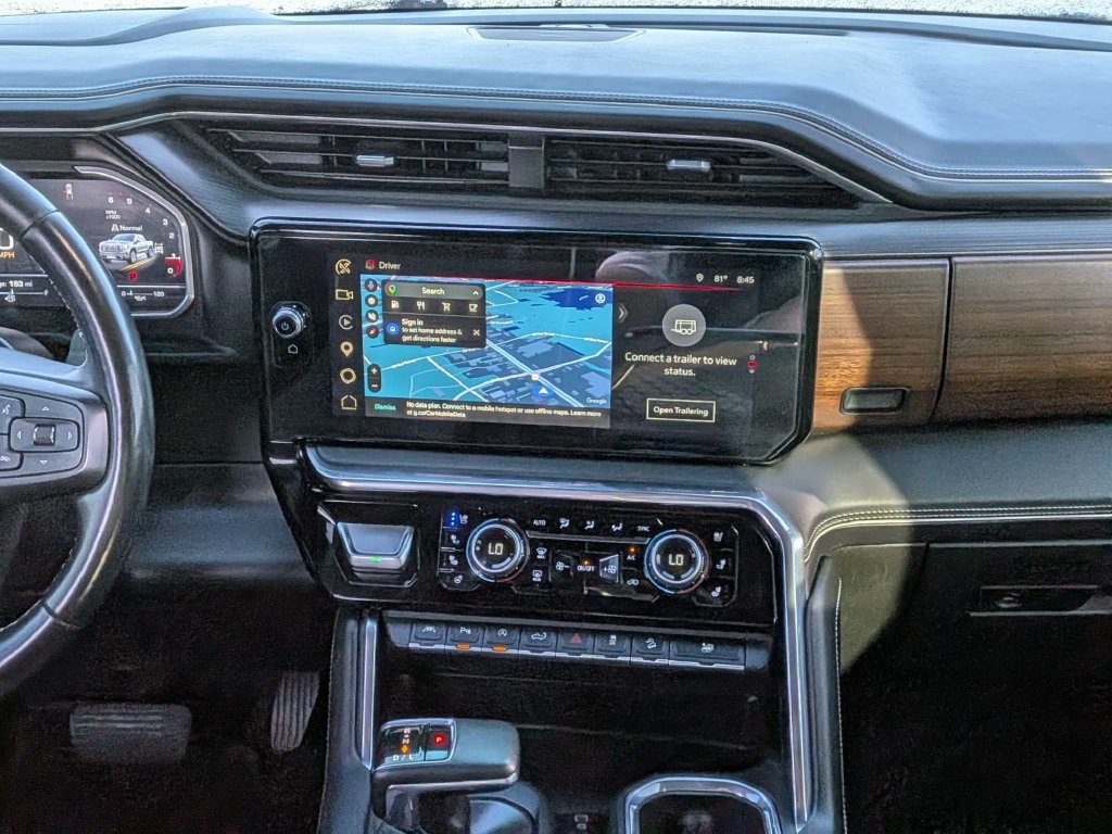 Used 2023 GMC Sierra 1500 Denali Ultimate AWD/4WD image 17