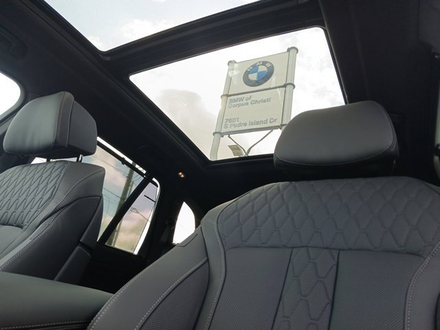 New 2026 BMW X5 M60i w/ Executive Package AWD/4WD image 28