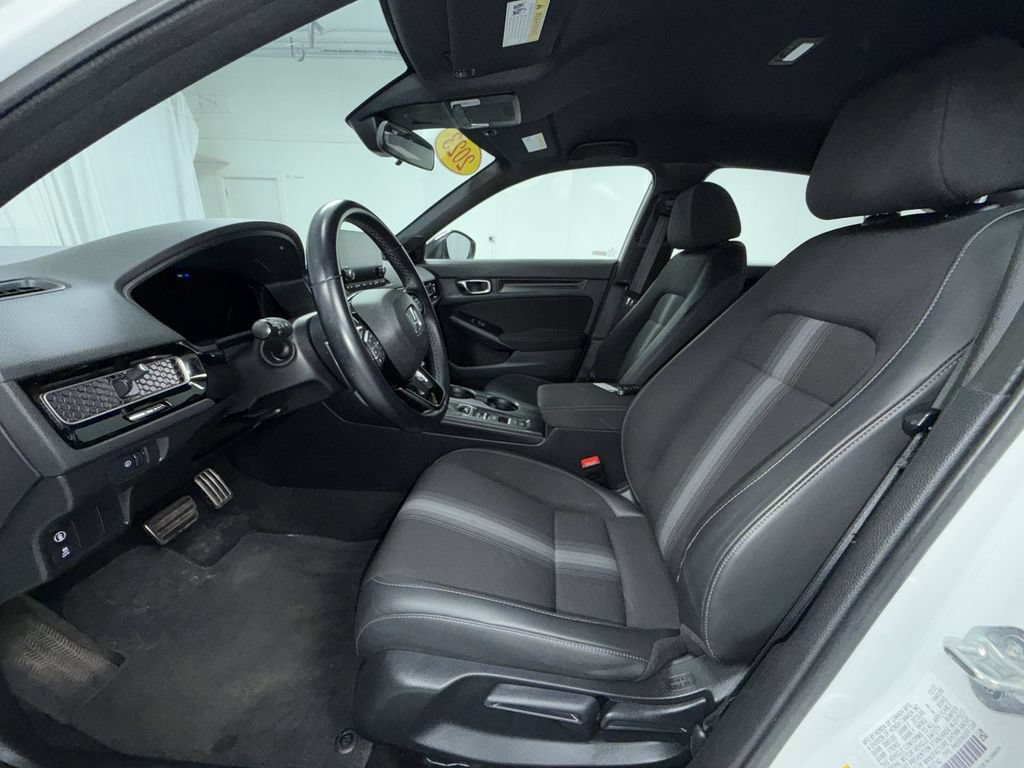 Used 2023 Honda Civic Sport image 12