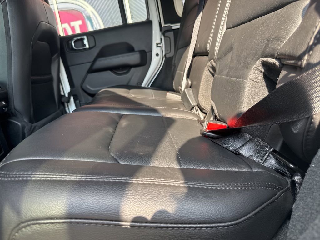 Used 2023 Jeep Wrangler Altitude image 51