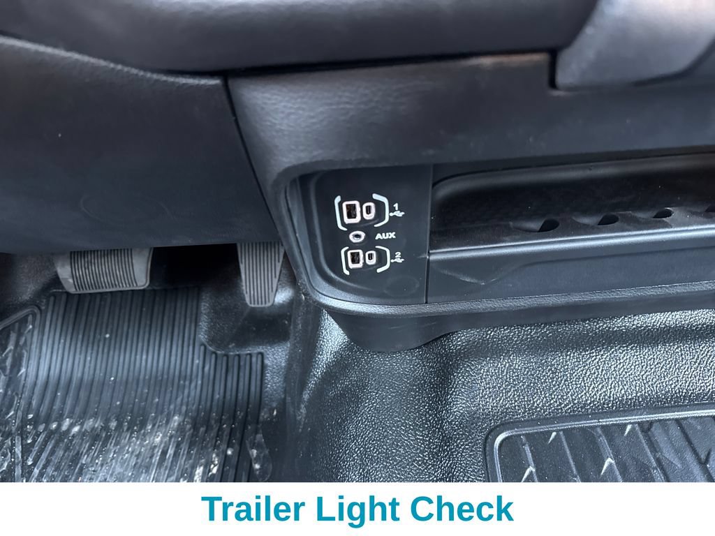 New 2026 RAM 3500 Tradesman w/ Chrome Appearance Group AWD/4WD image 22