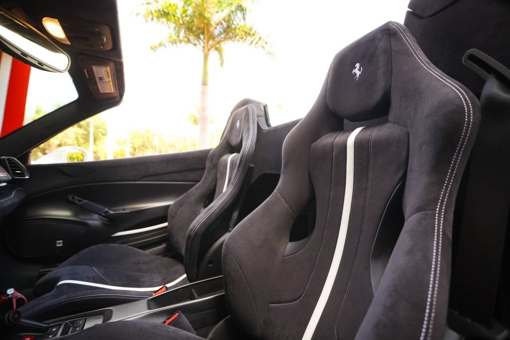 Certified 2020 Ferrari 488 Pista Spider RWD image 54