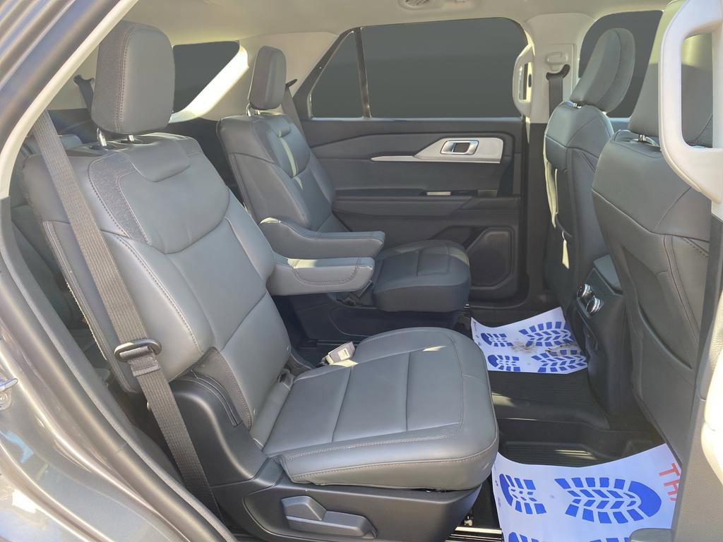 New 2026 Ford Explorer Active image 41