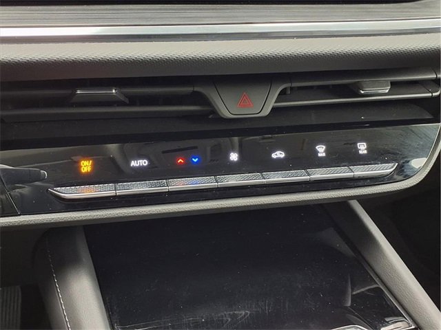 Certified 2025 Buick Envision Preferred image 10