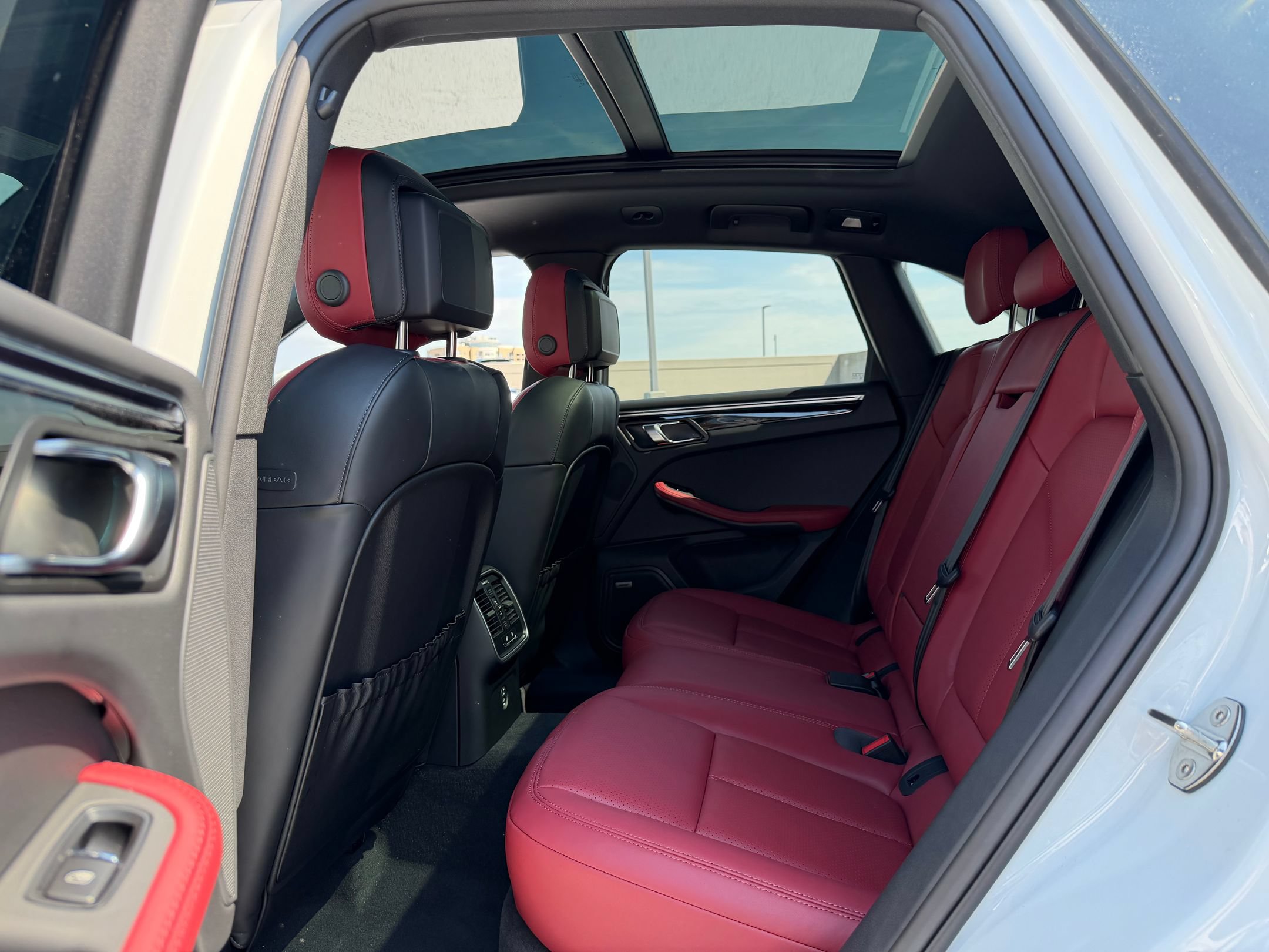 New 2026 Porsche Macan S AWD/4WD image 20