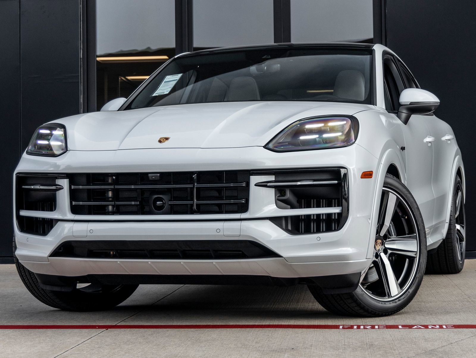 New 2025 Porsche Cayenne S