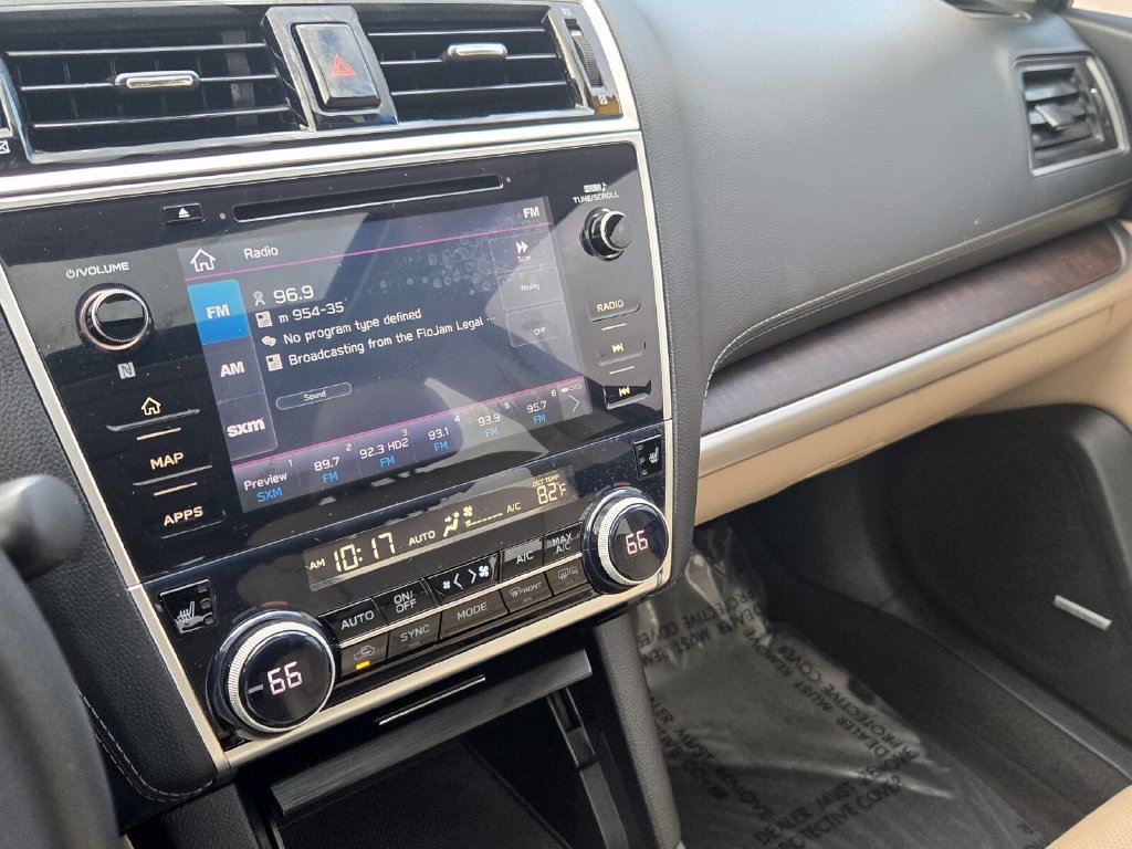 Used 2019 Subaru Outback 2.5i Limited AWD/4WD image 21