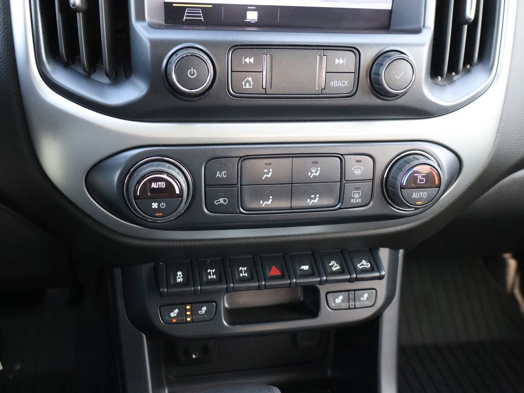 Used 2019 Chevrolet Colorado ZR2 w/ ZR2 Midnight Special Edition image 26