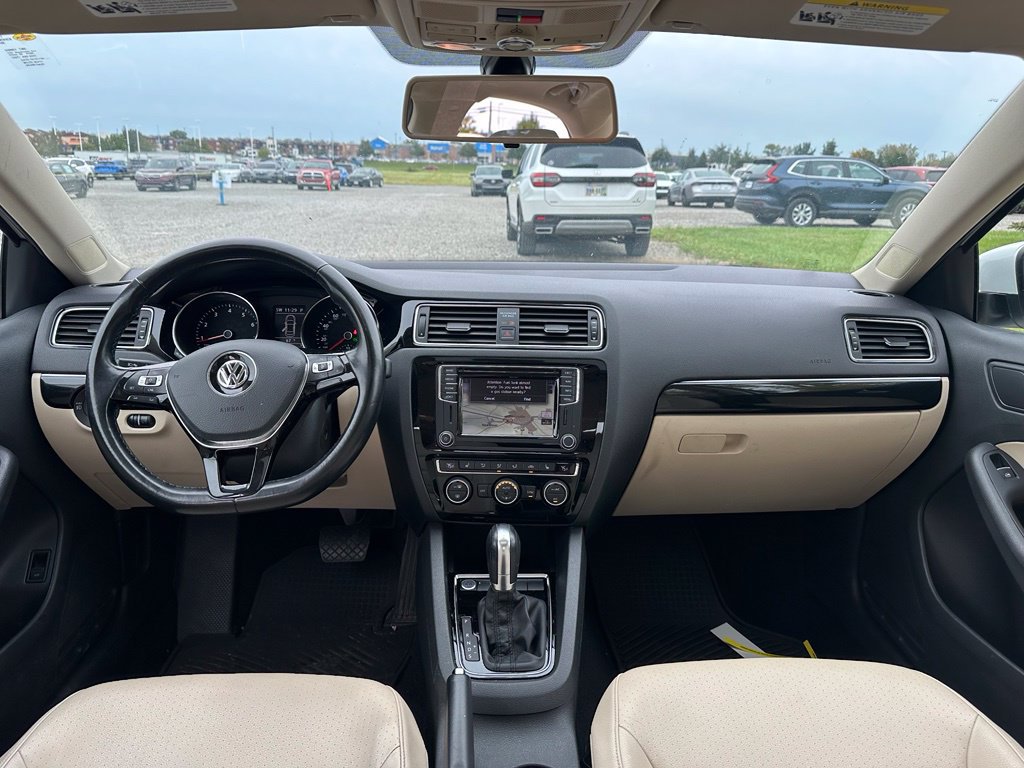 Used 2017 Volkswagen Jetta SEL FWD image 19