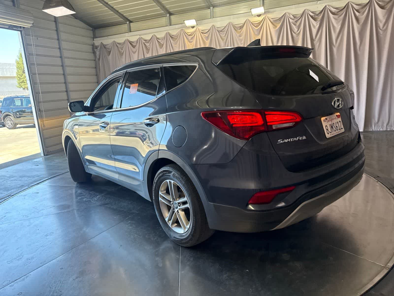 Used 2018 Hyundai Santa Fe Sport w/ 2.4L Value Package 02 FWD image 7