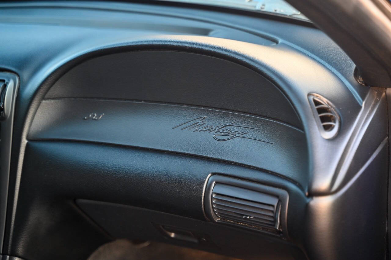 Used 1998 Ford Mustang Cobra RWD image 86