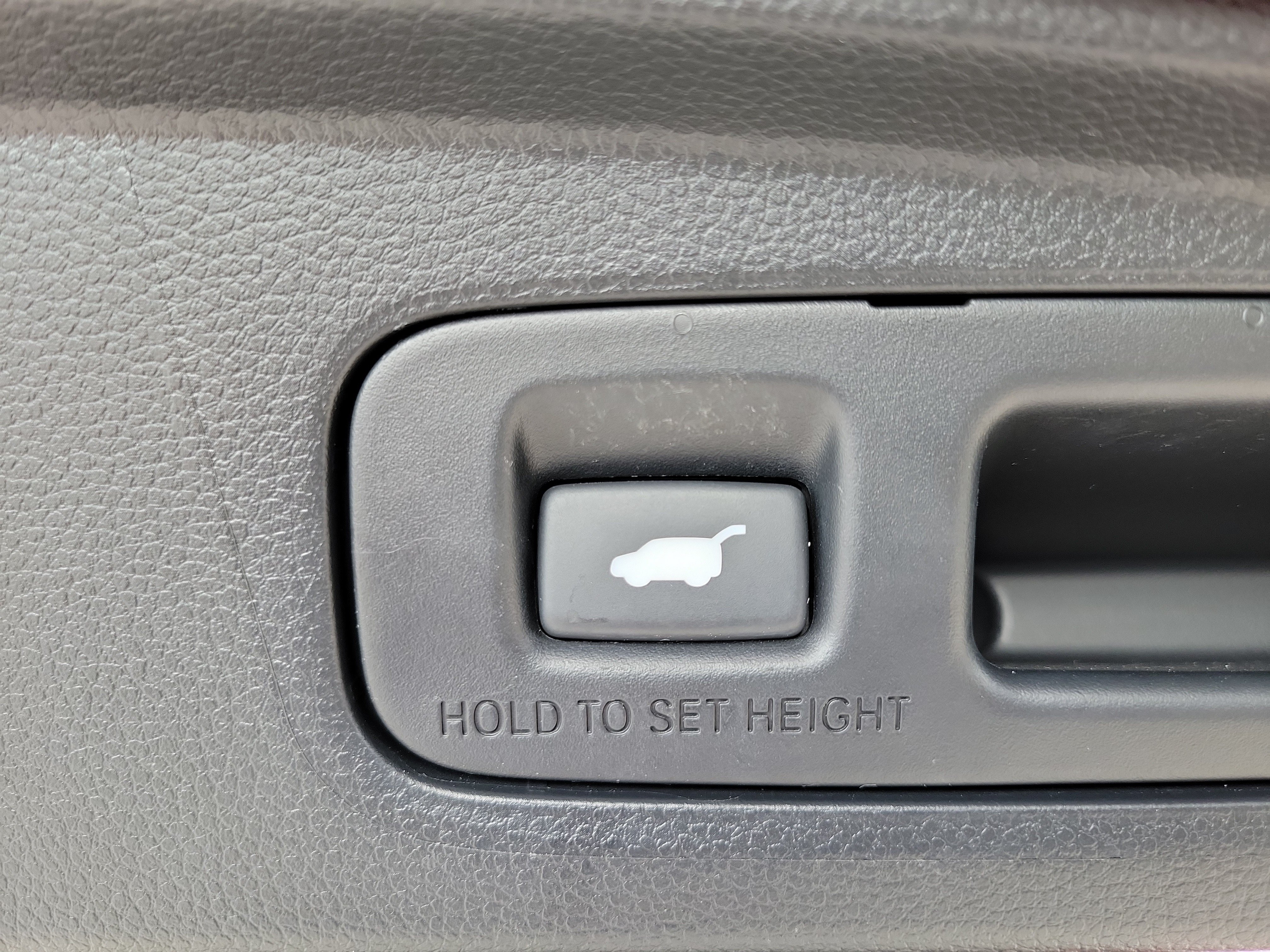 Used 2023 Honda CR-V EX-L image 11